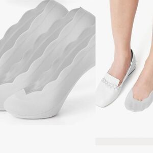 No Show woman’s Non Slip Liner Socks seamless footies Shoe Size 6-8 white 3 pair